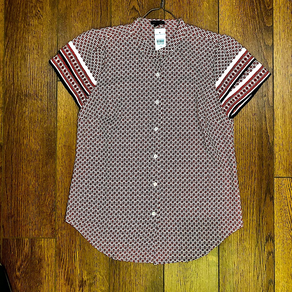 New with tags Ann Taylor Red/White Button Up w/ Shoulder Layers (Extra Small)